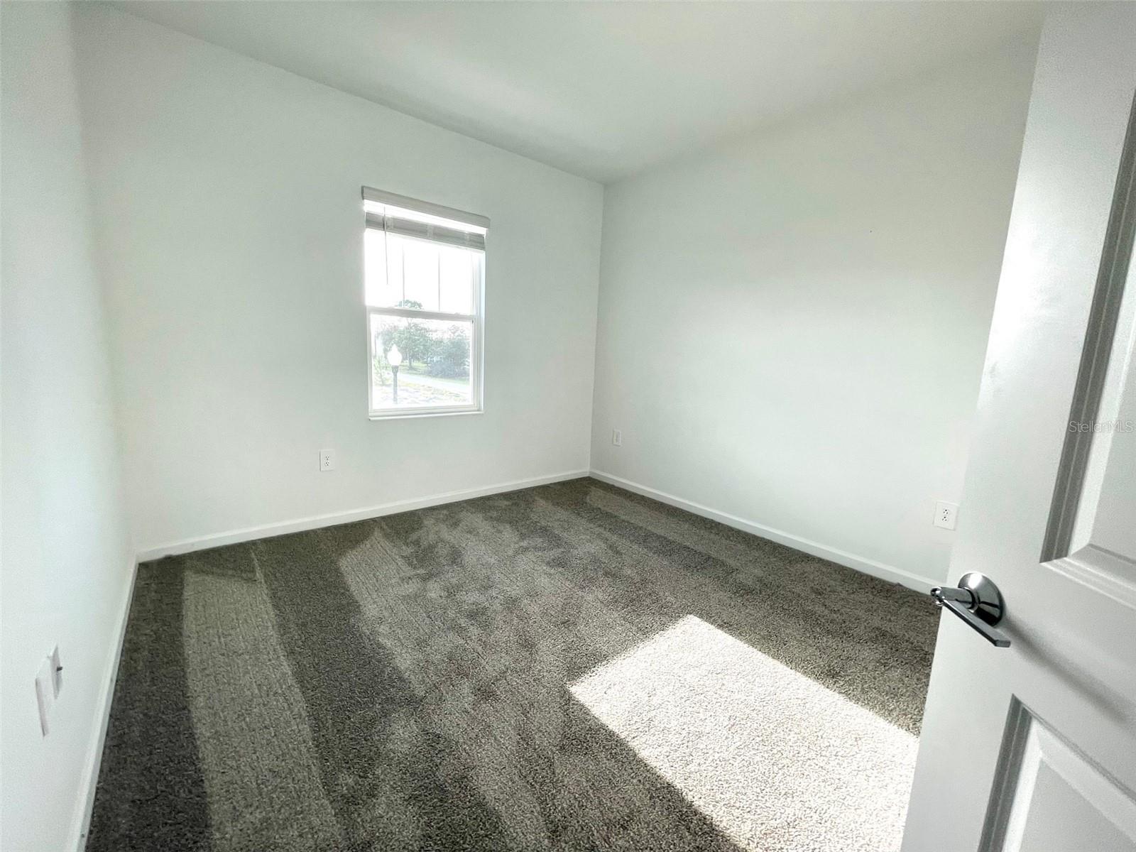 Image 16 of 19 For 6231 Lakepine Street