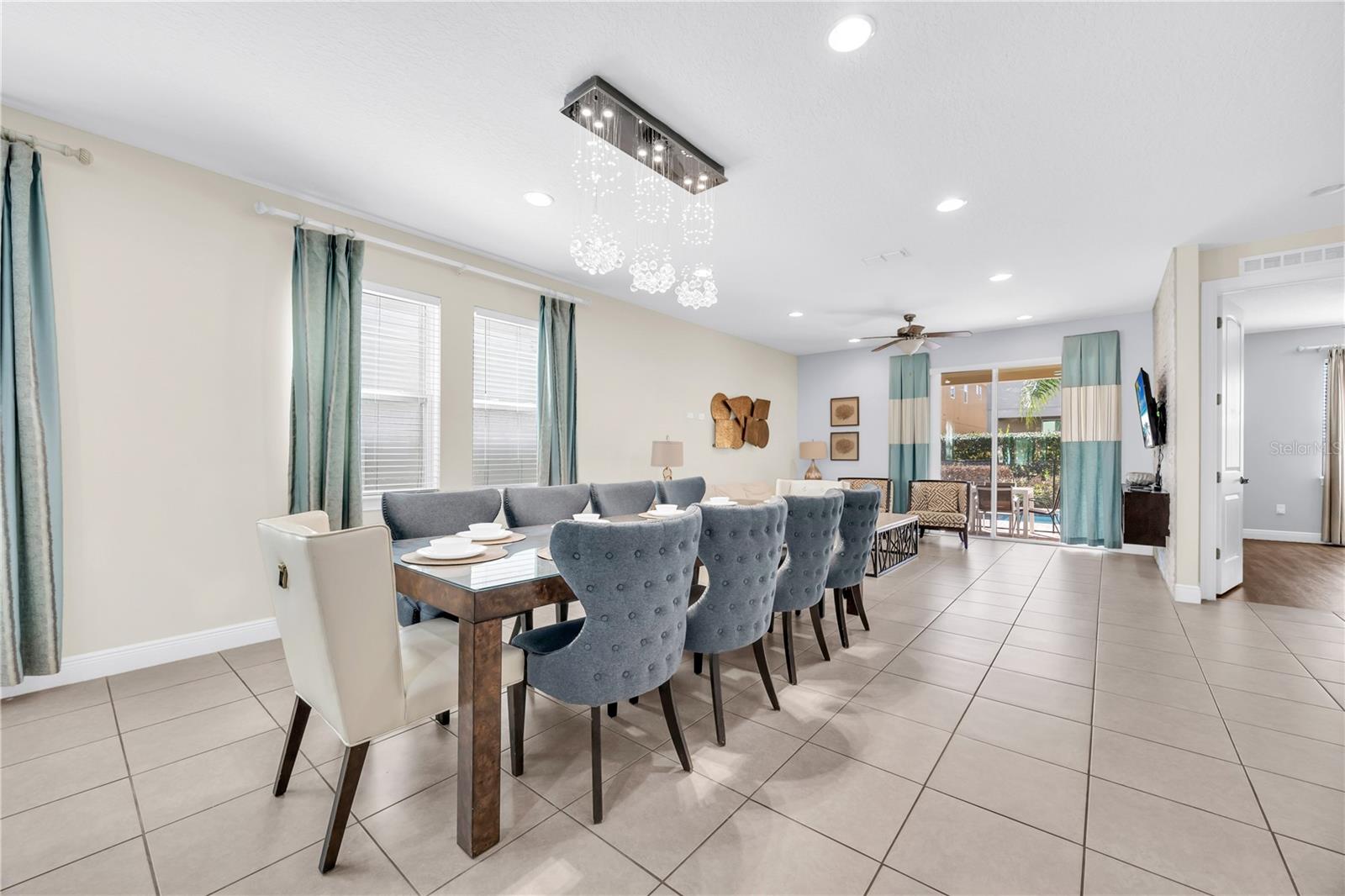 Image 13 of 76 For 460 Lasso Drive