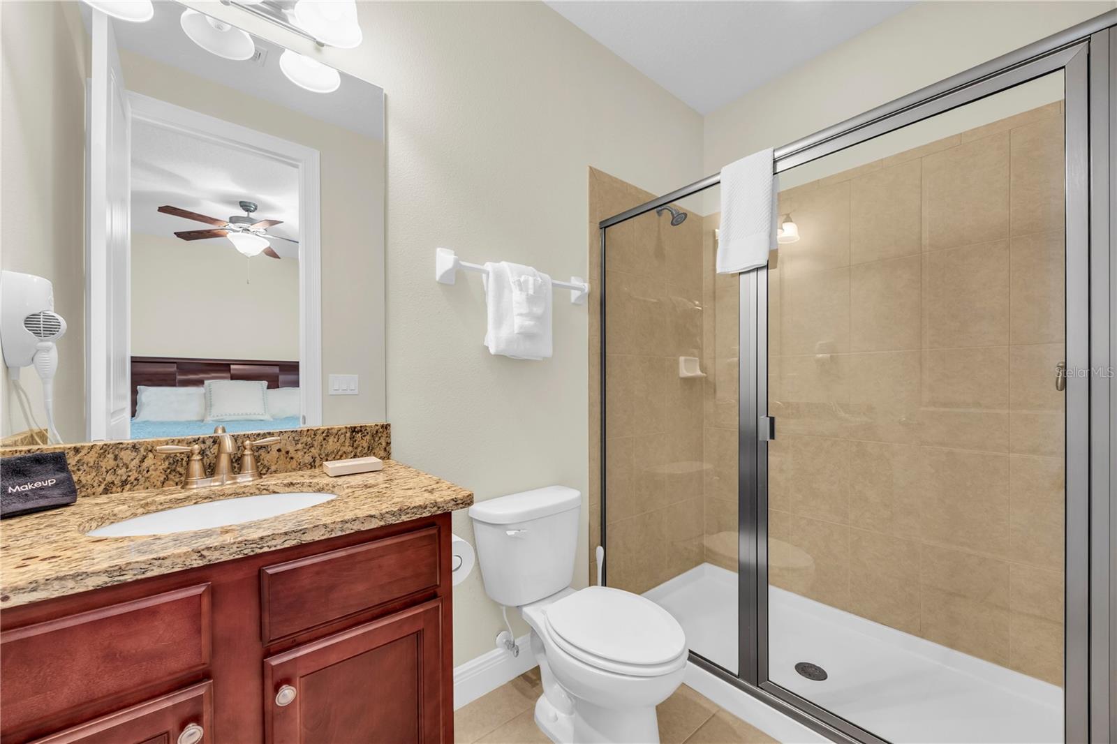 Image 45 of 76 For 460 Lasso Drive