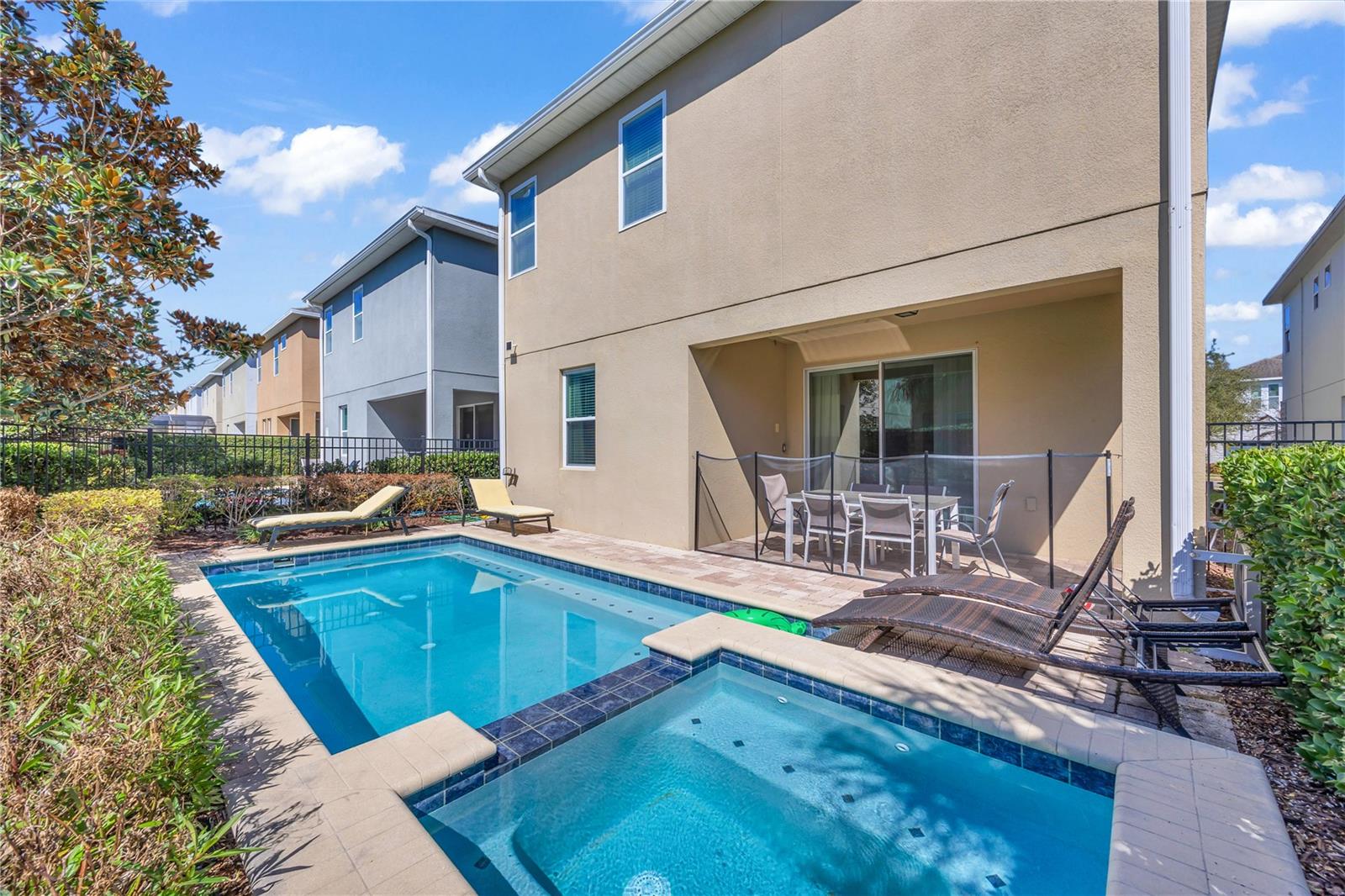 Image 55 of 76 For 460 Lasso Drive