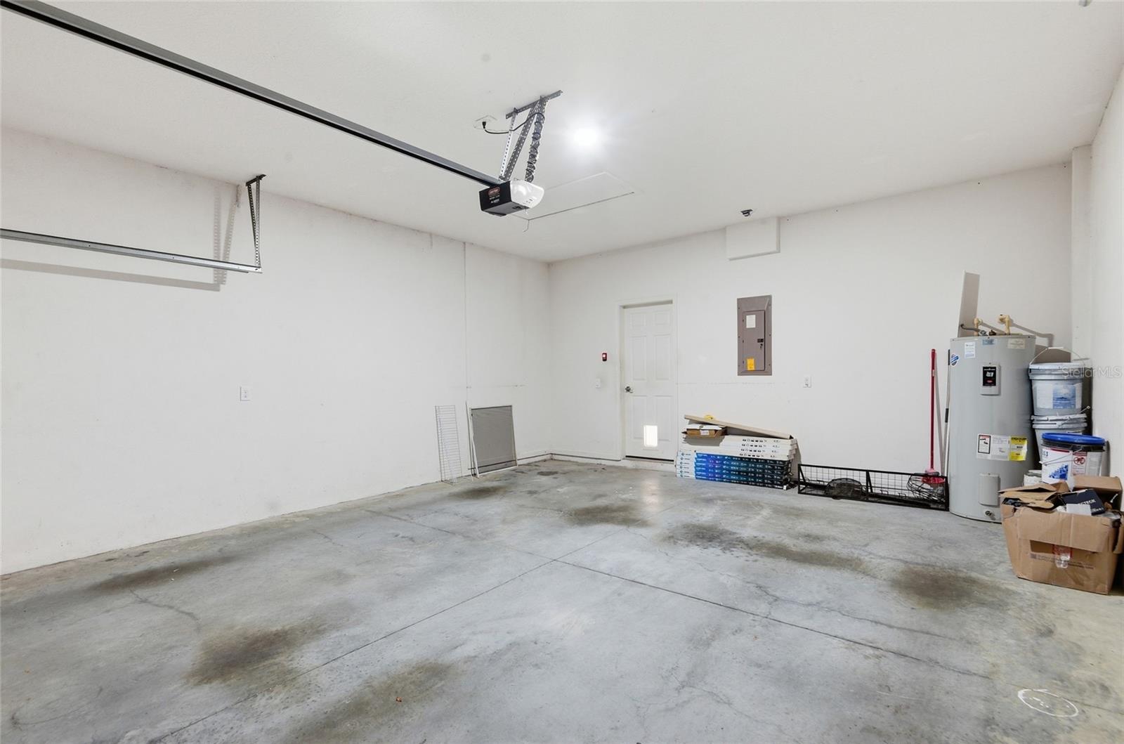 Image 26 of 29 For 447 Spring River Drive