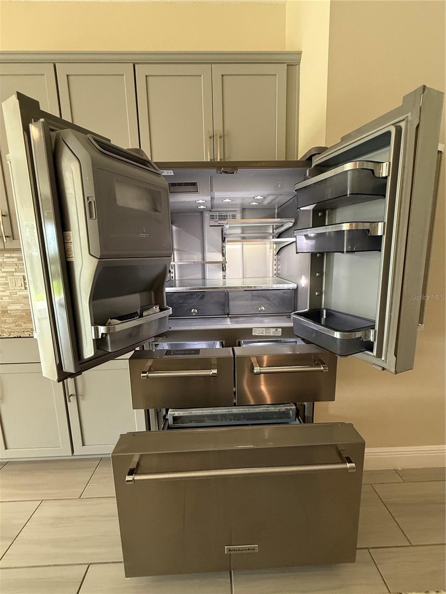 Image 15 of 68 For 16545 Broadwater Avenue