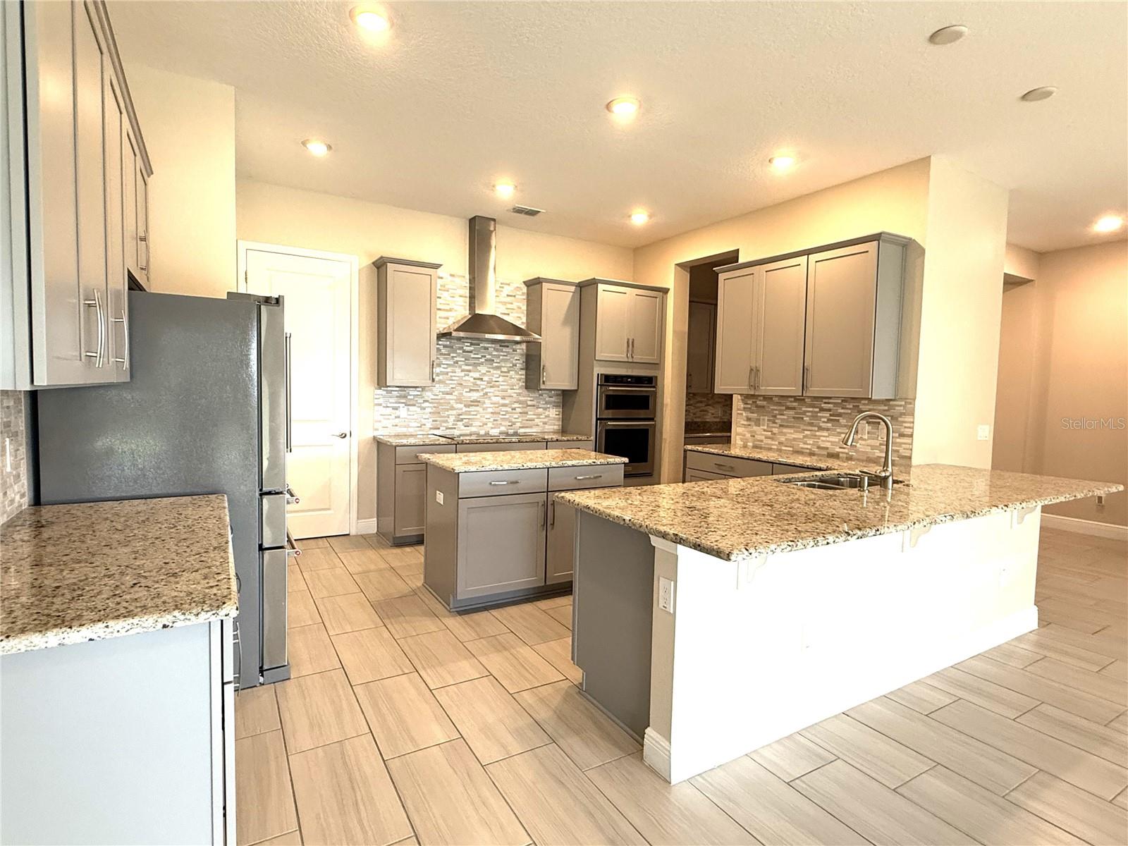 Image 16 of 68 For 16545 Broadwater Avenue