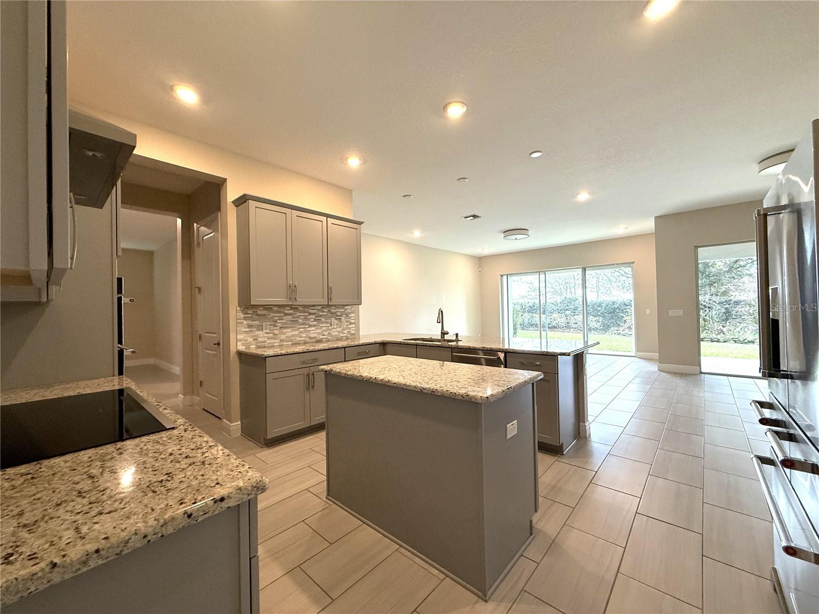 Image 19 of 68 For 16545 Broadwater Avenue