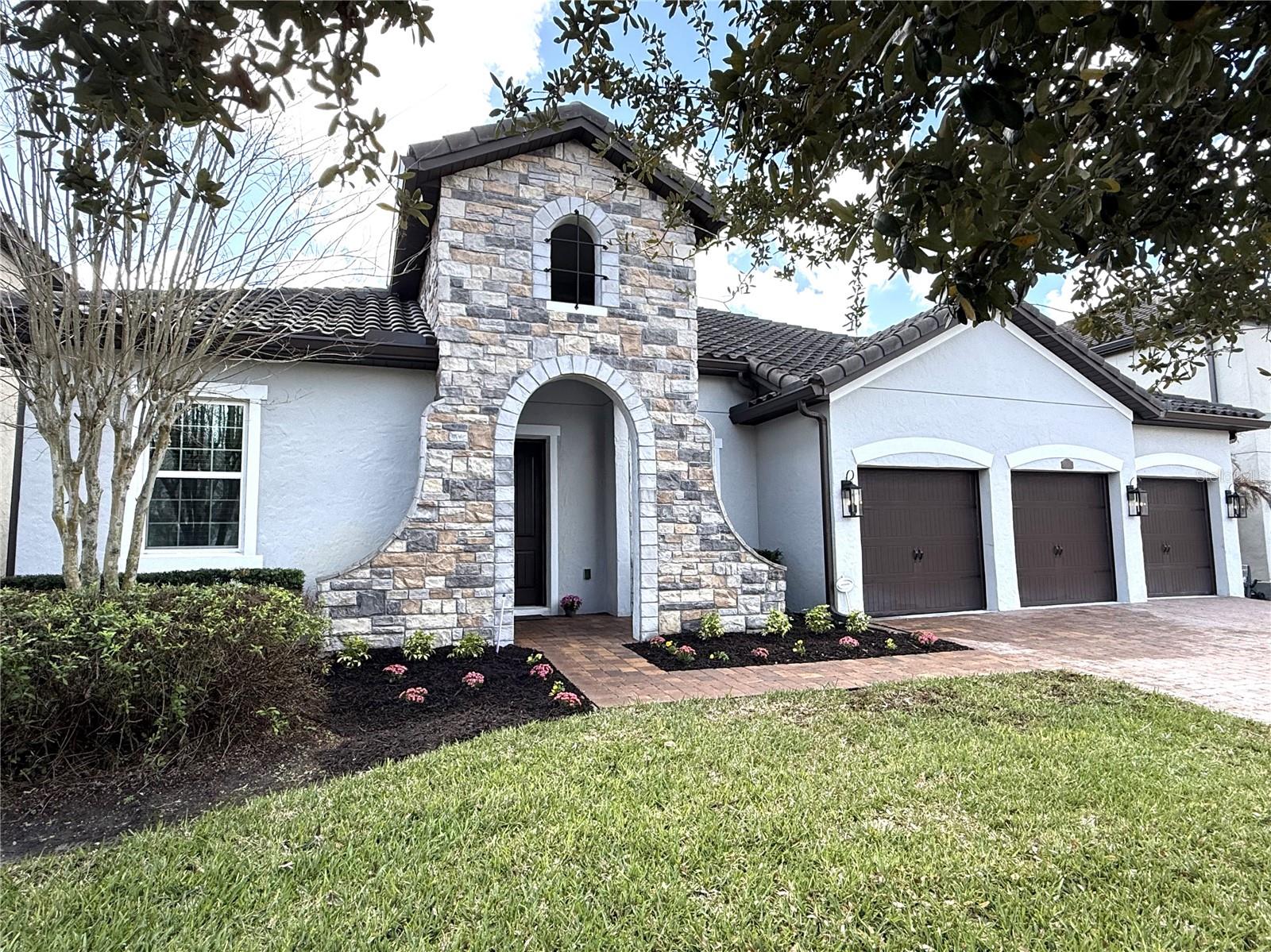 Image 2 of 68 For 16545 Broadwater Avenue