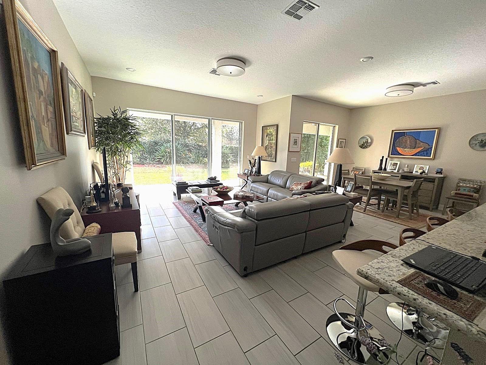 Image 22 of 68 For 16545 Broadwater Avenue