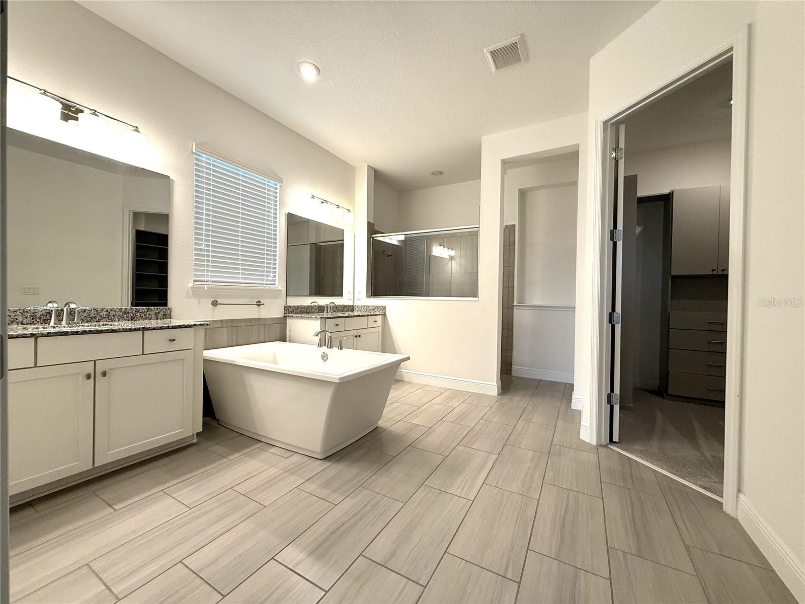 Image 32 of 68 For 16545 Broadwater Avenue