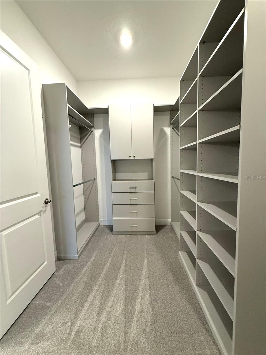 Image 40 of 68 For 16545 Broadwater Avenue