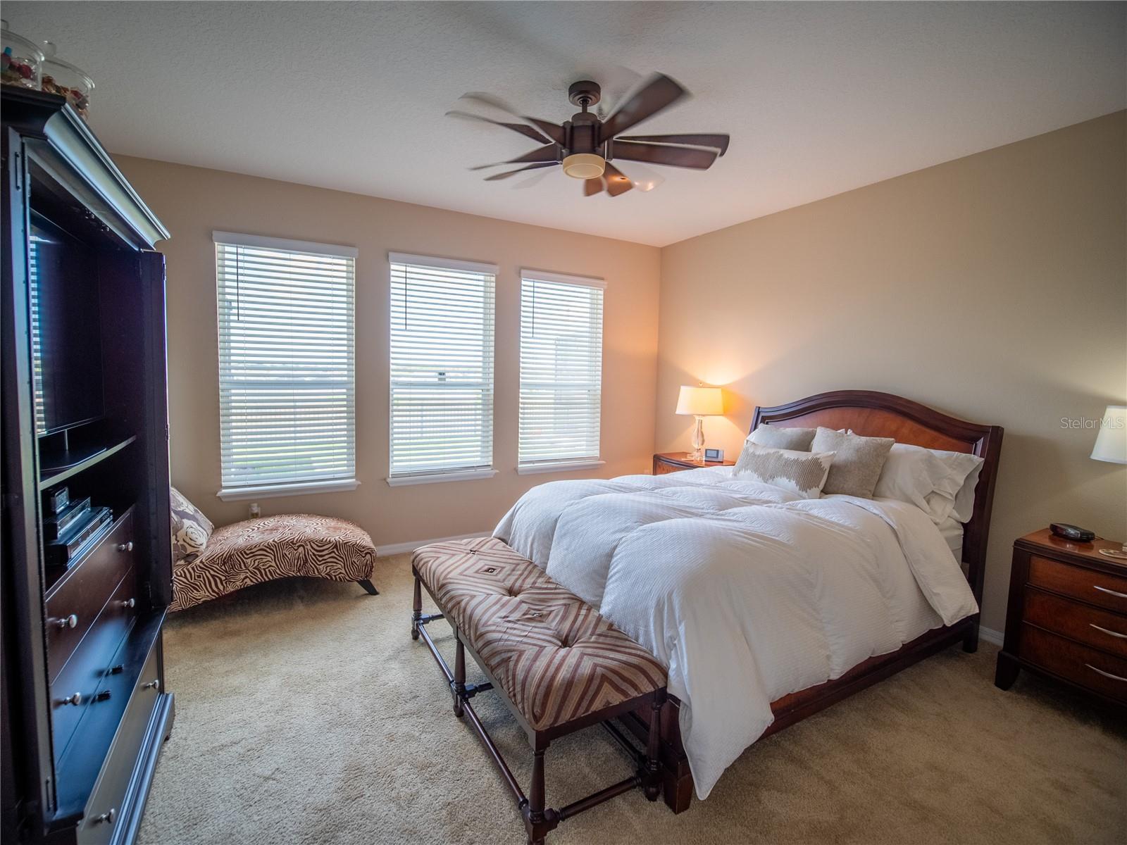 Image 20 of 32 For 164 Silver Maple Road