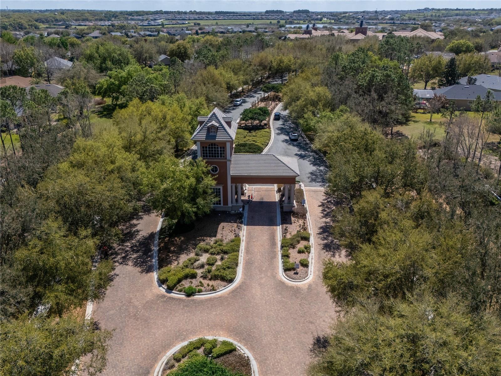 Image 28 of 32 For 164 Silver Maple Road