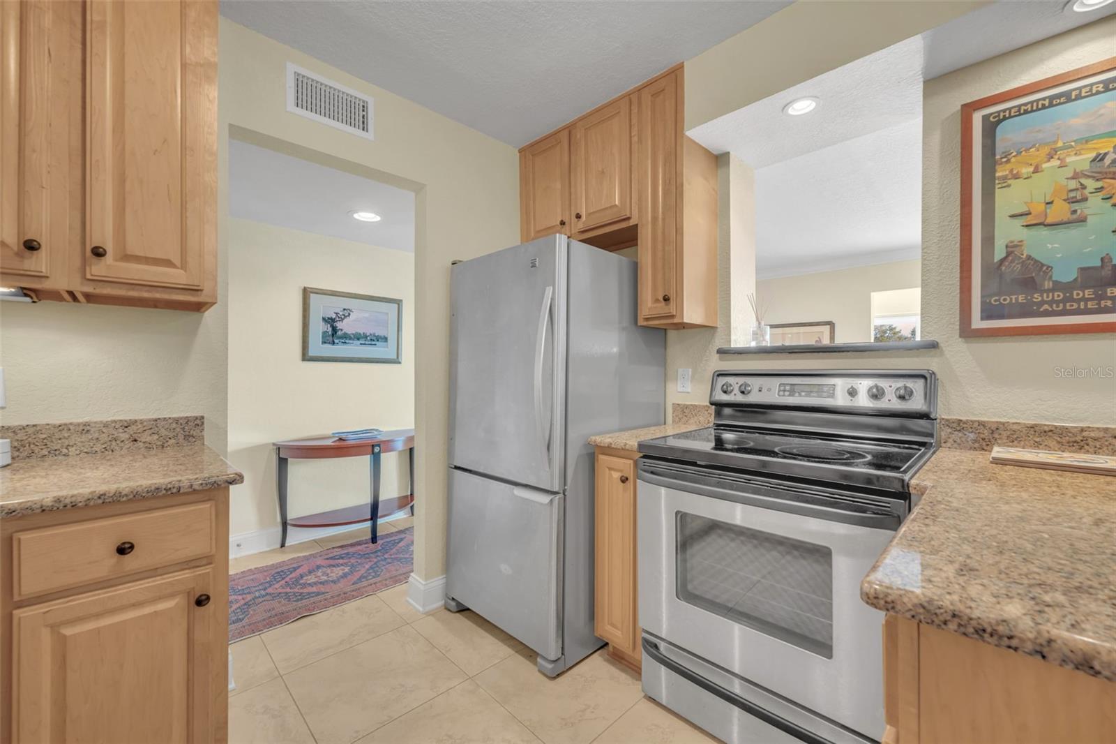 Image 10 of 36 For 259 Canton Avenue 259