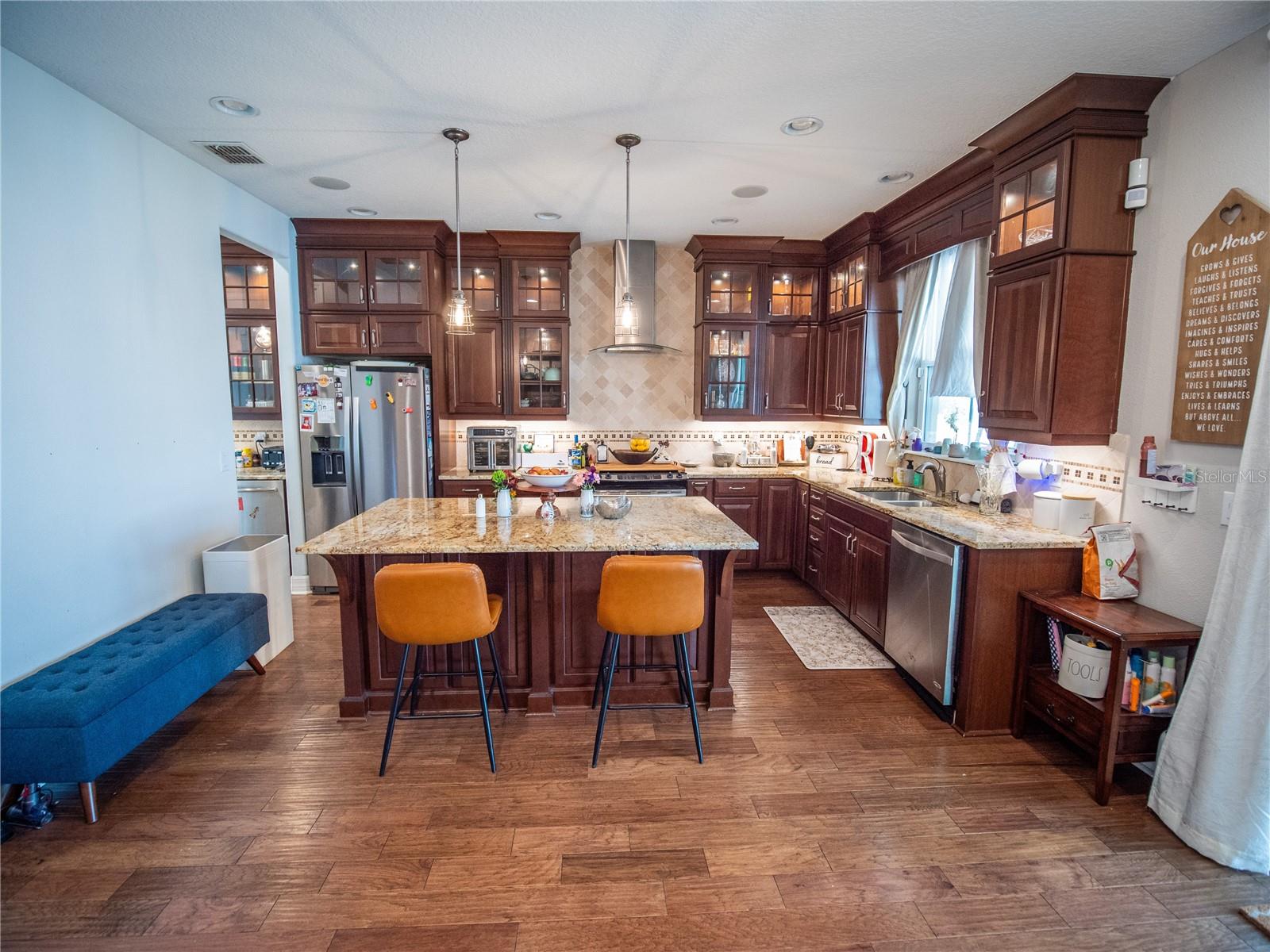 Image 11 of 38 For 8986 Fullerwood Avenue