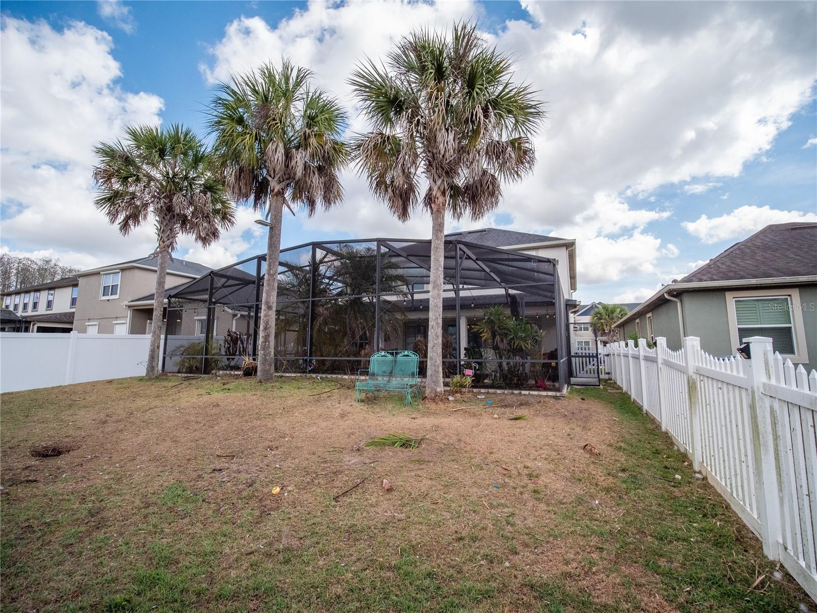 Image 33 of 38 For 8986 Fullerwood Avenue