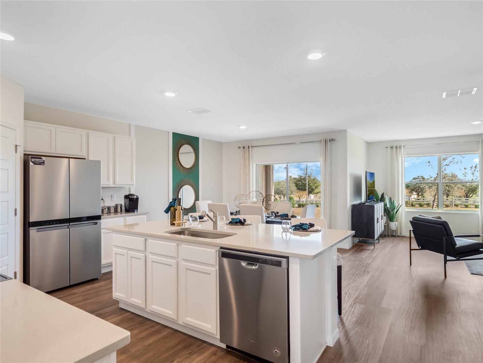 Image 6 of 30 For 5297 Greenheart Avenue