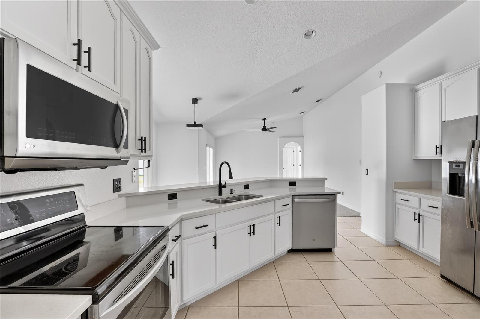 Image 12 of 56 For 1042 Chamberlin Trail