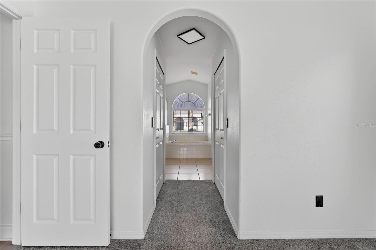 Image 31 of 56 For 1042 Chamberlin Trail