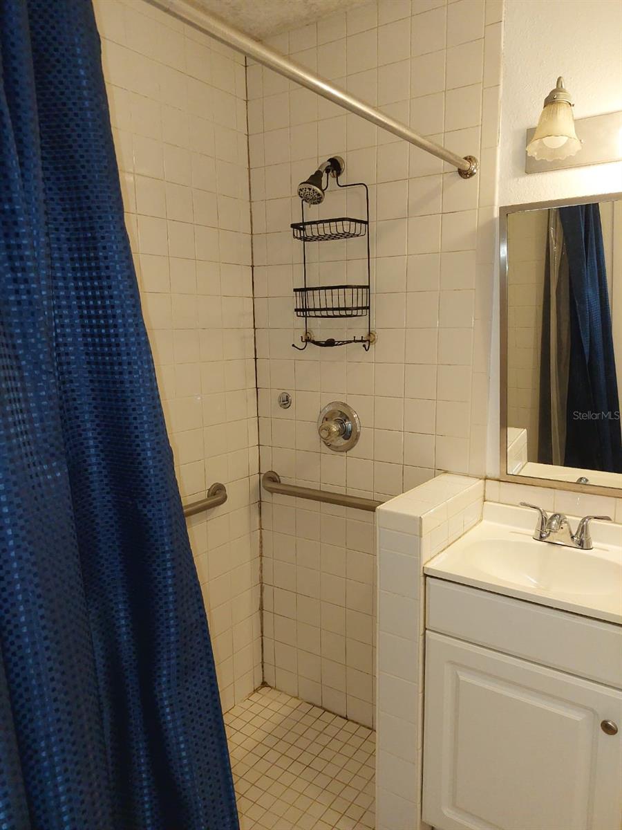 Image 12 of 28 For 43420 Highway 27  157