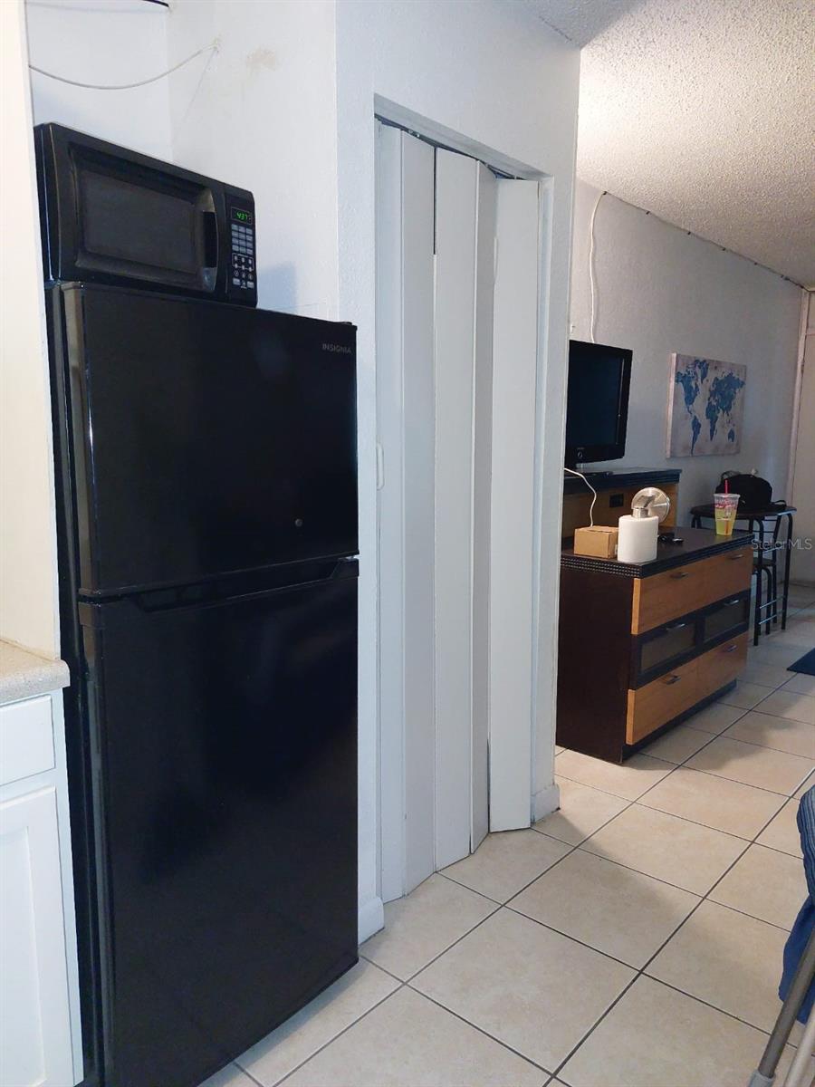 Image 15 of 28 For 43420 Highway 27  157