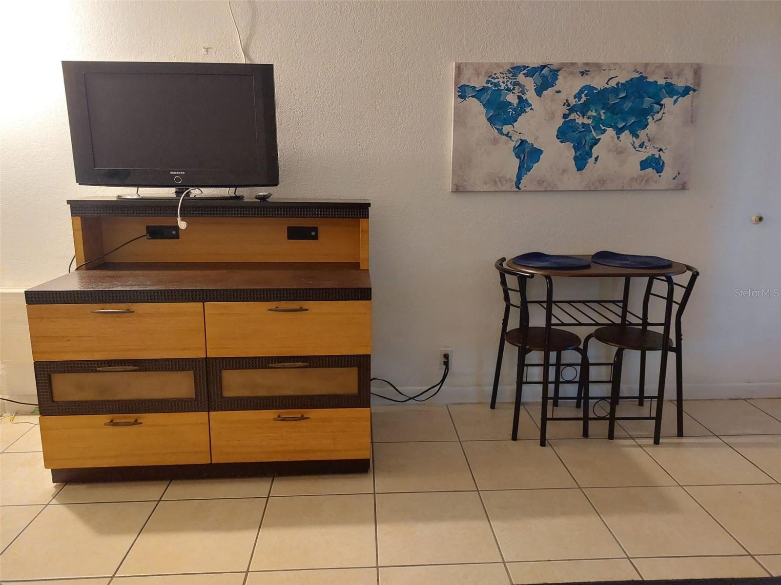 Image 18 of 28 For 43420 Highway 27  157