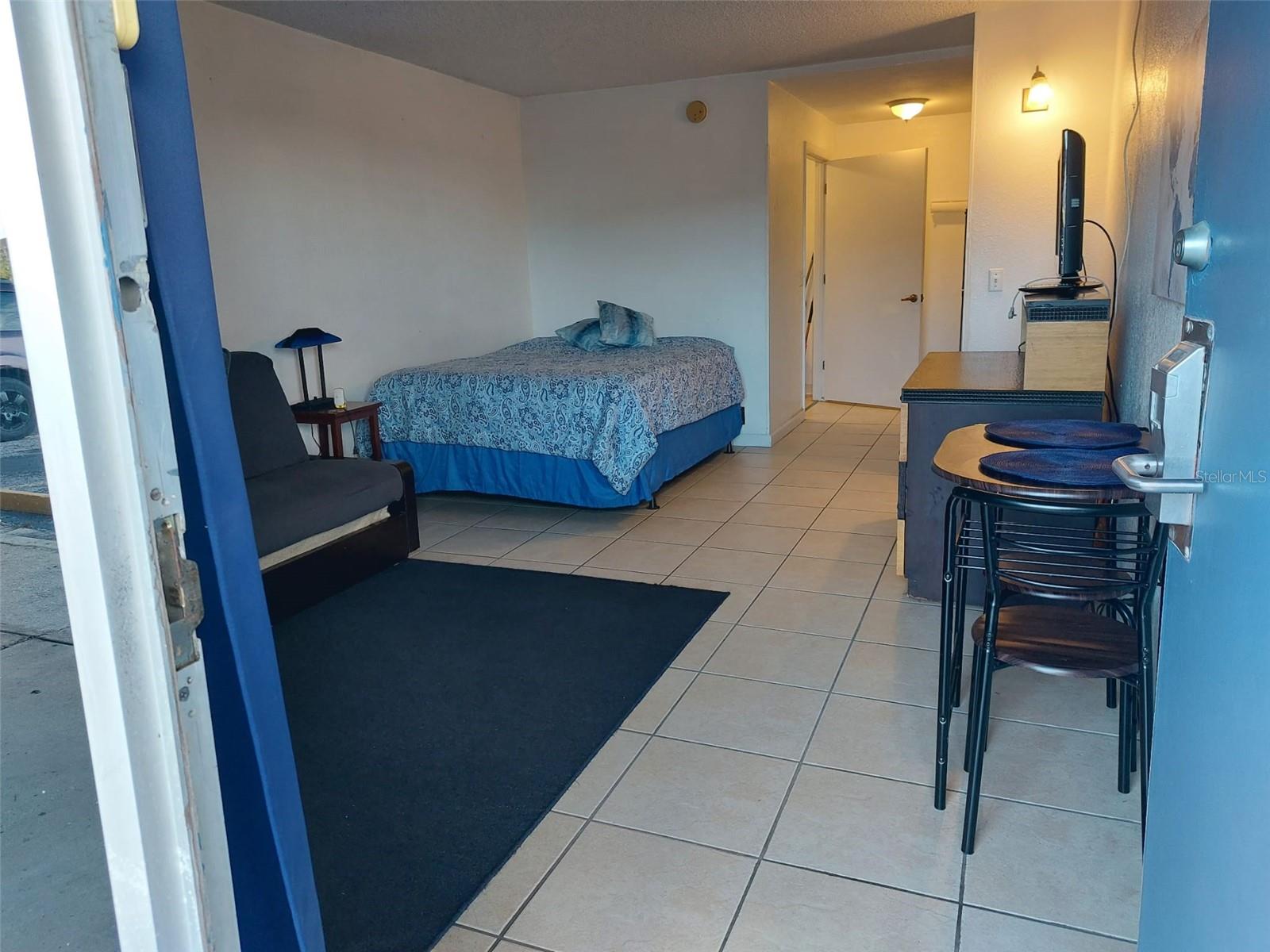 Image 3 of 28 For 43420 Highway 27  157