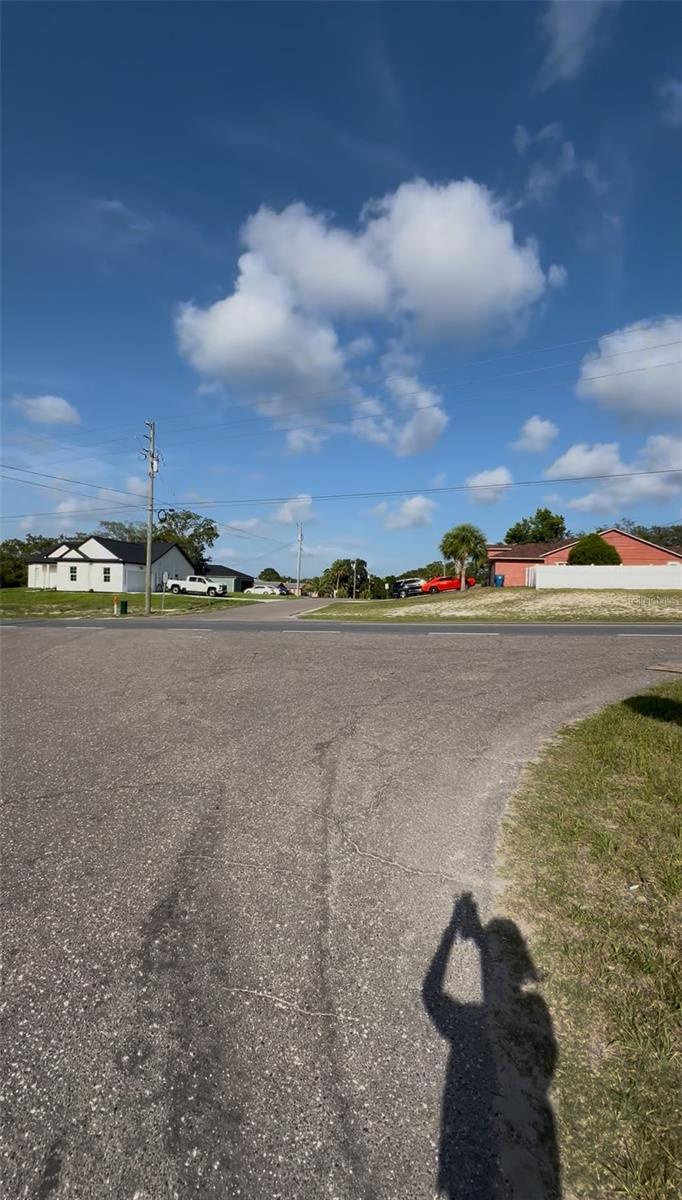 Image 4 of 7 For 7181 Clearwater Drive