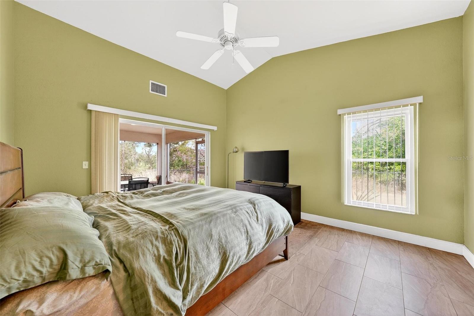 Image 15 of 41 For 203 Ashley Loop