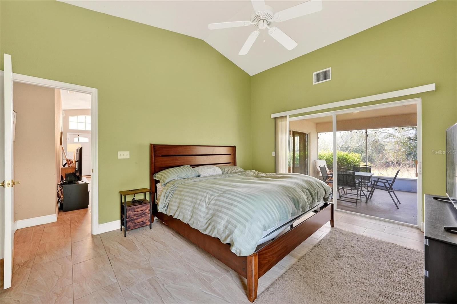 Image 16 of 41 For 203 Ashley Loop