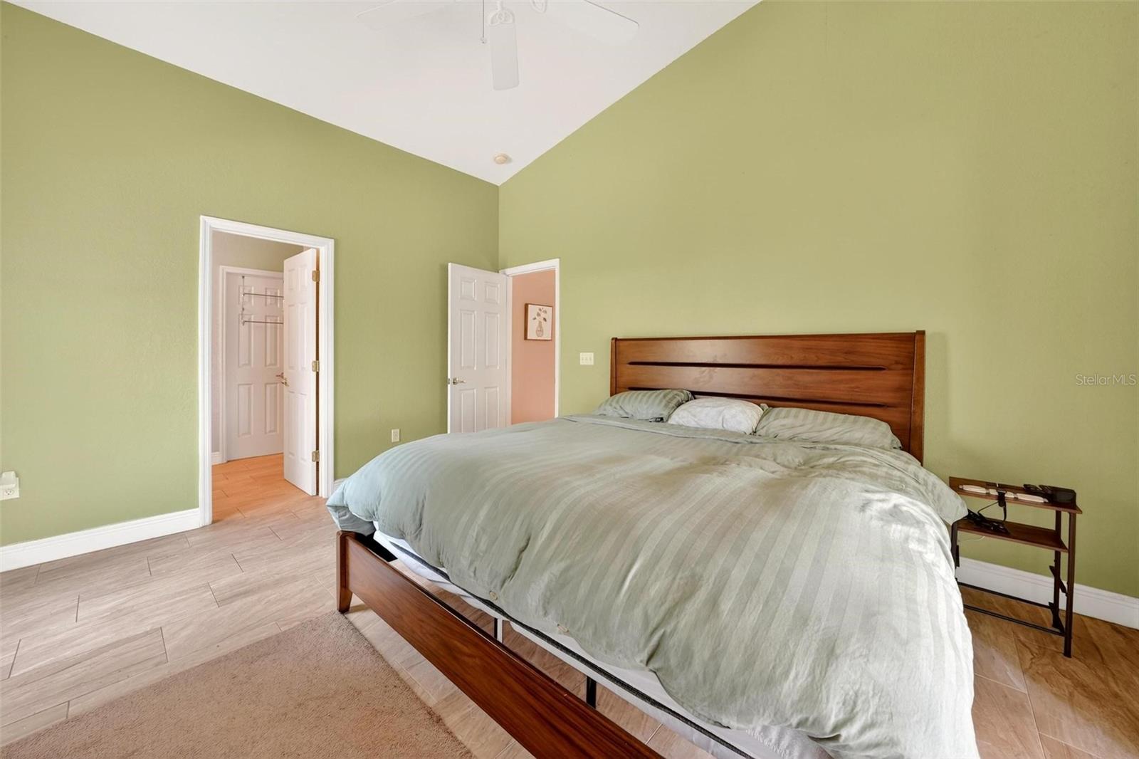 Image 17 of 41 For 203 Ashley Loop