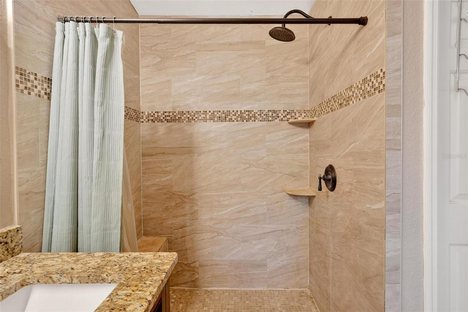 Image 19 of 41 For 203 Ashley Loop