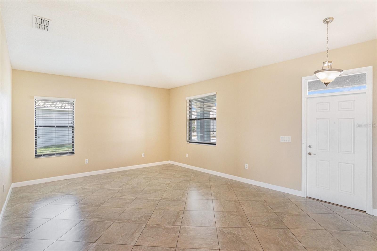 Image 5 of 26 For 11944 Cinnamon Fern Drive