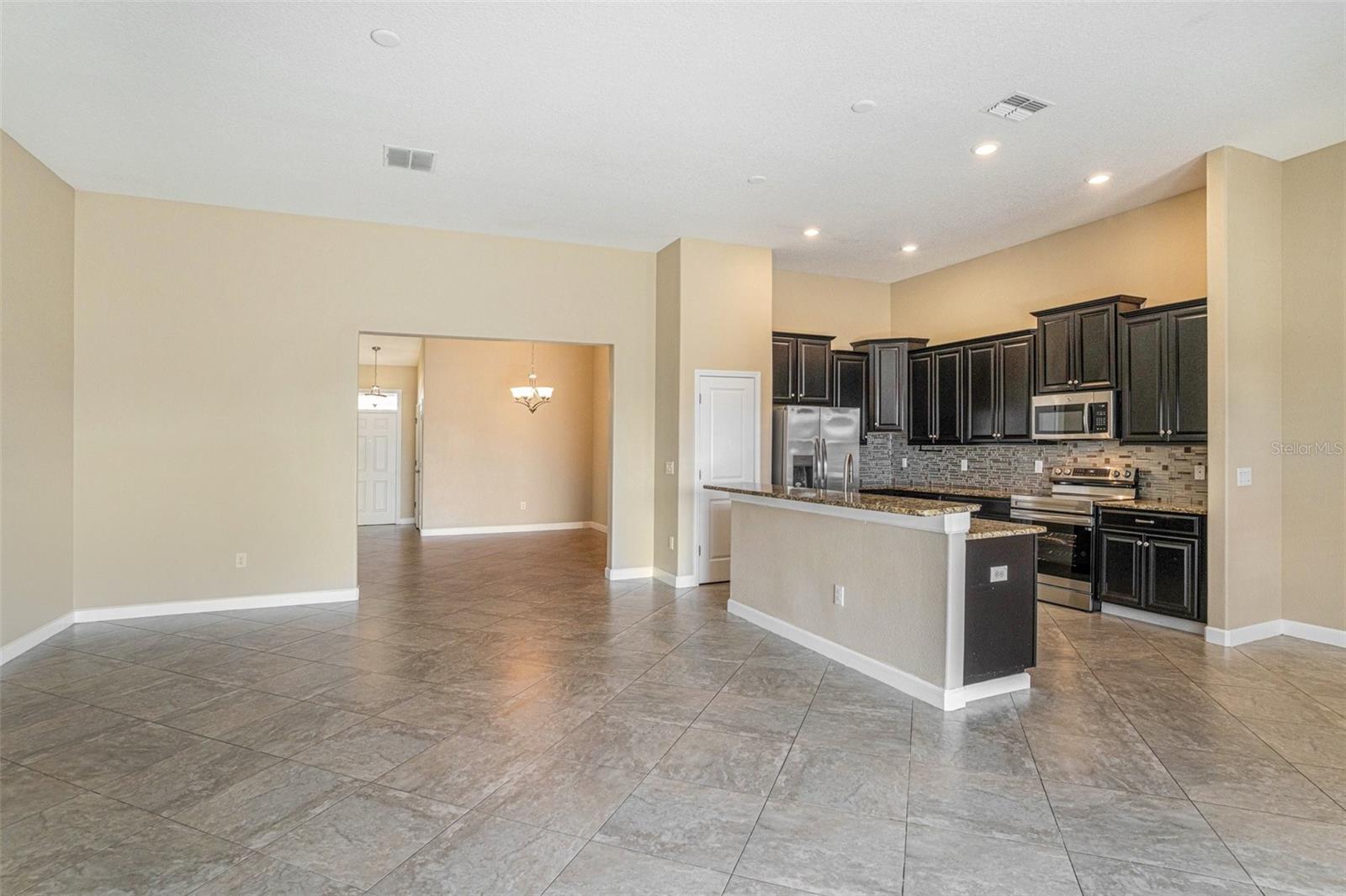 Image 9 of 26 For 11944 Cinnamon Fern Drive