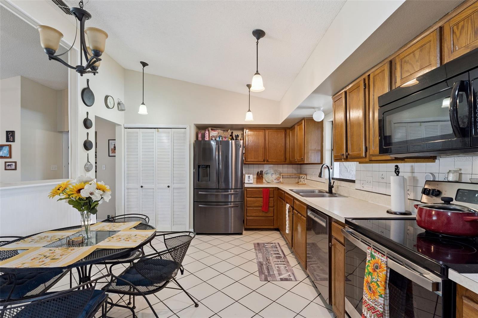 Image 13 of 43 For 199 Paul Mcclure Court