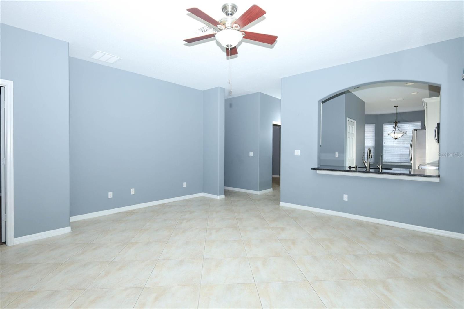 Image 10 of 65 For 1414 Willow Branch Drive