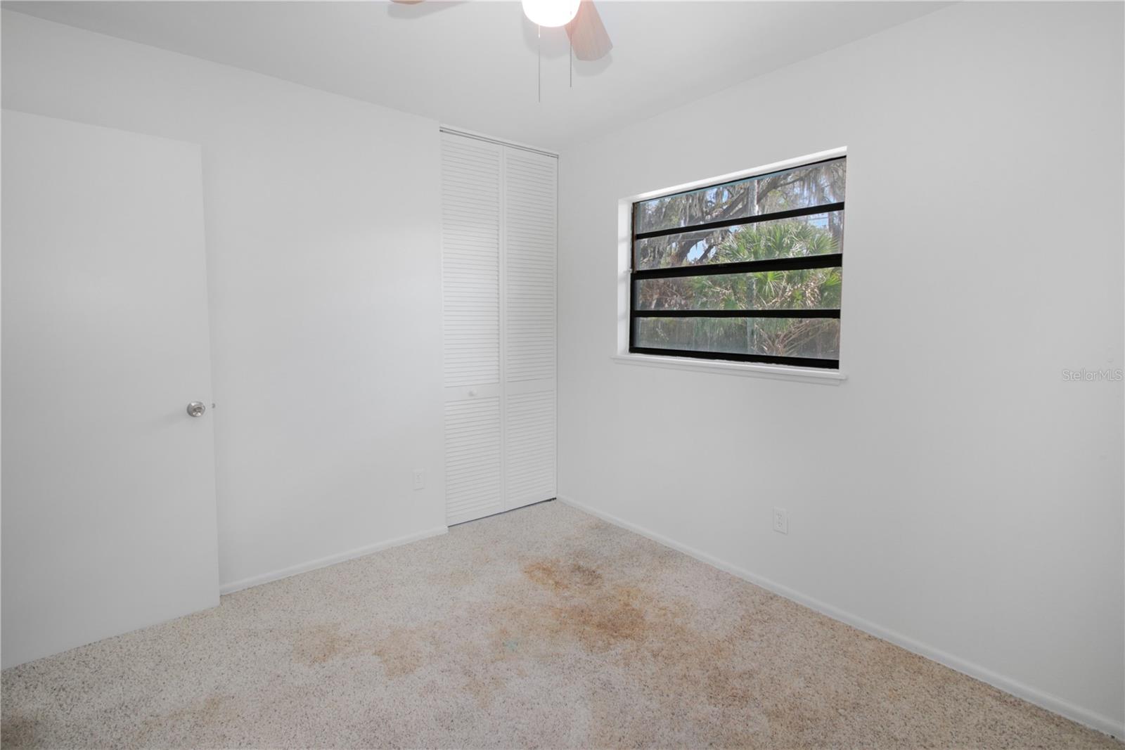 Image 18 of 28 For 130 Lombardy Road