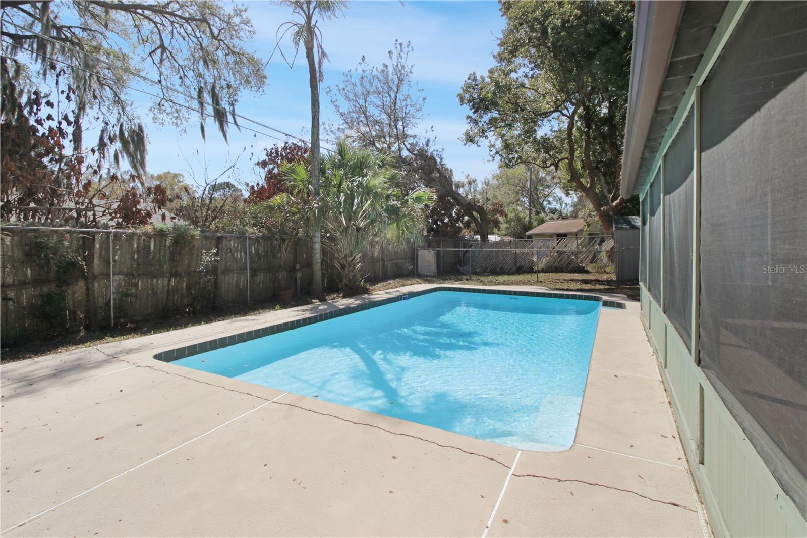 Image 24 of 28 For 130 Lombardy Road