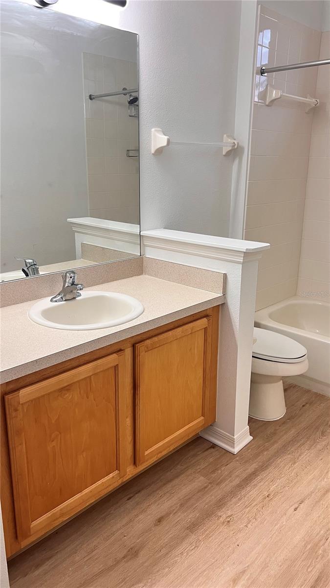 Image 15 of 27 For 3514 Victoria Pines Drive 148