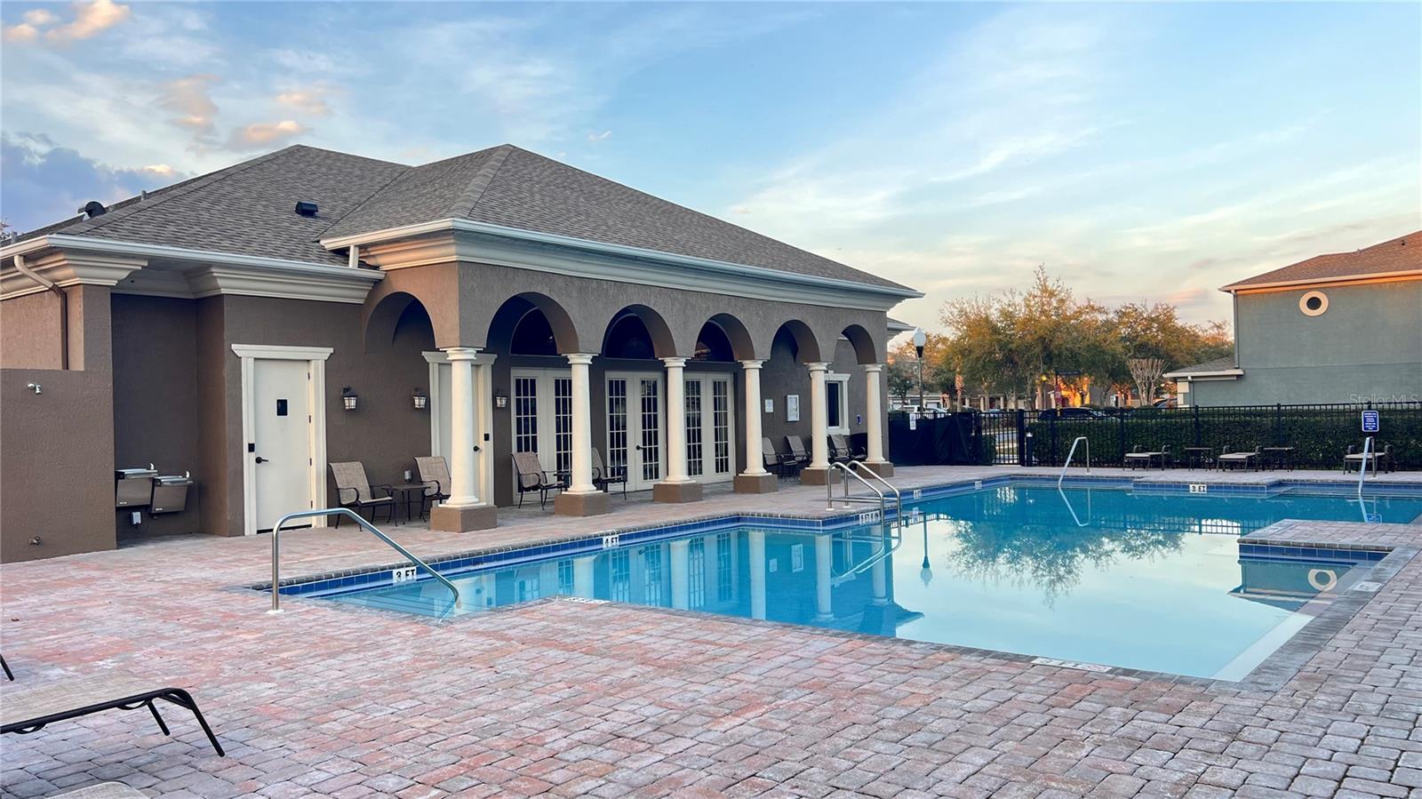 Image 25 of 27 For 3514 Victoria Pines Drive 148