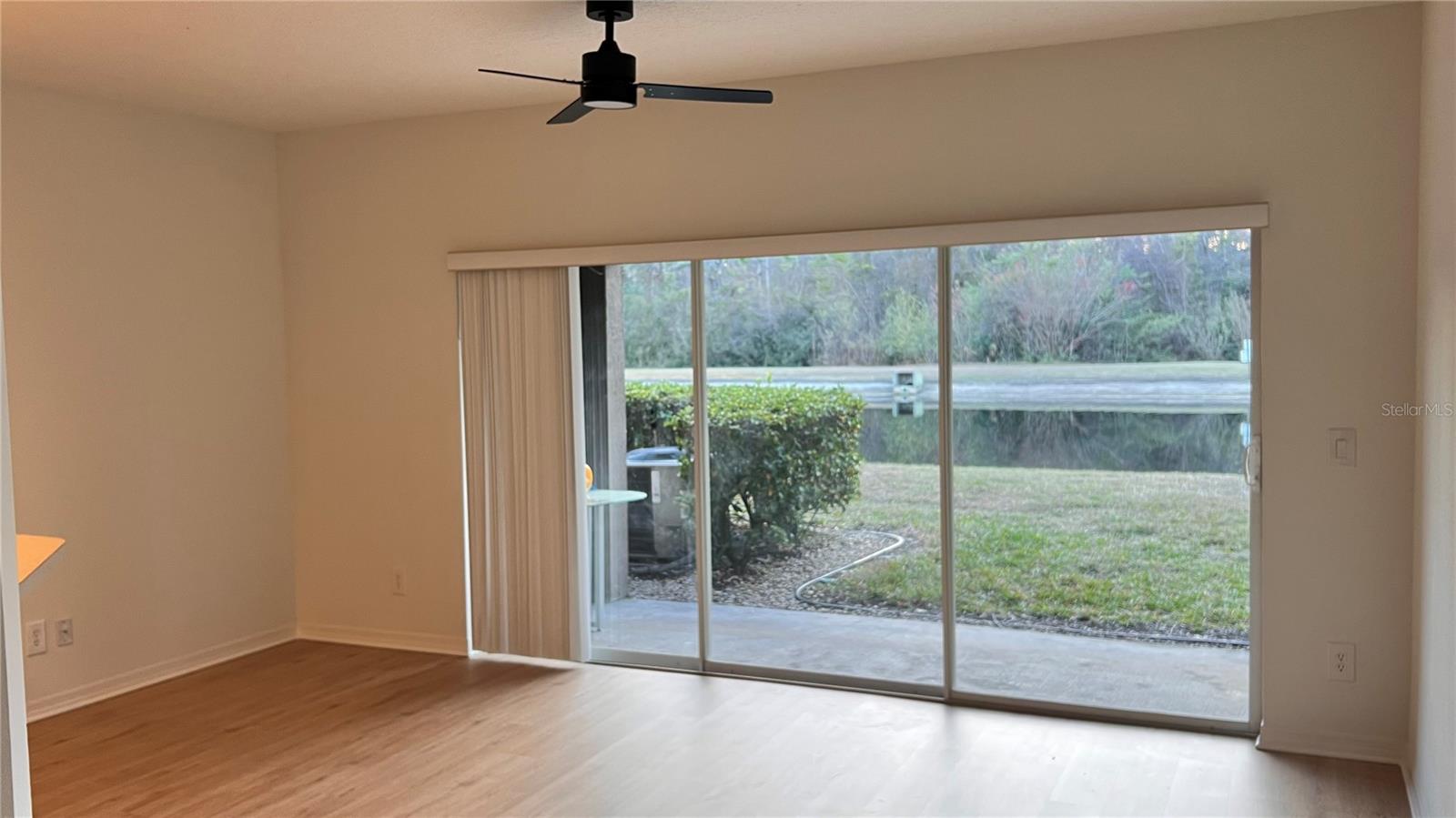 Image 9 of 27 For 3514 Victoria Pines Drive 148