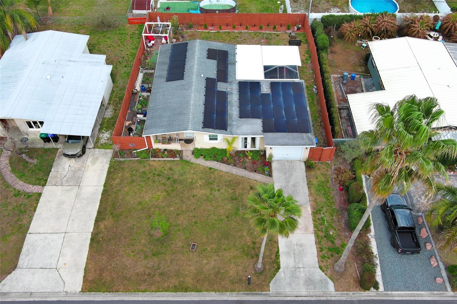 Image 37 of 48 For 2725 Hertha Avenue