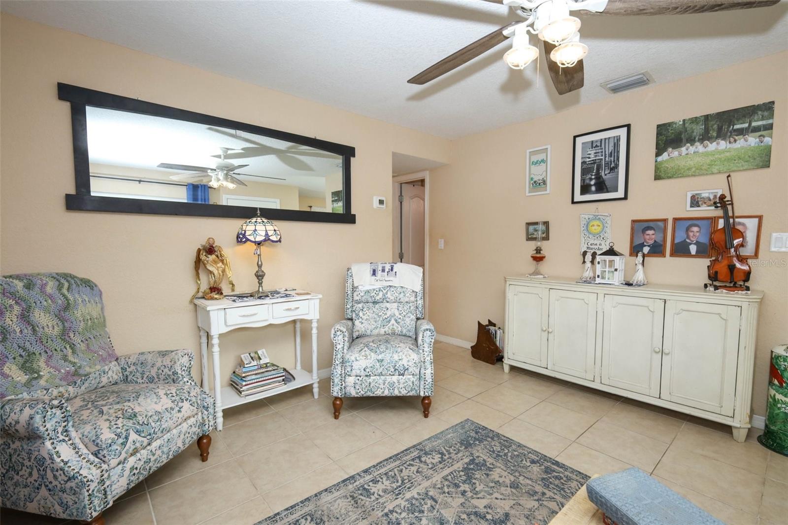 Image 5 of 48 For 2725 Hertha Avenue