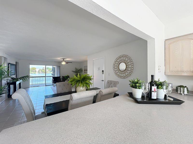 Image 24 of 52 For 626 Orange Drive 242