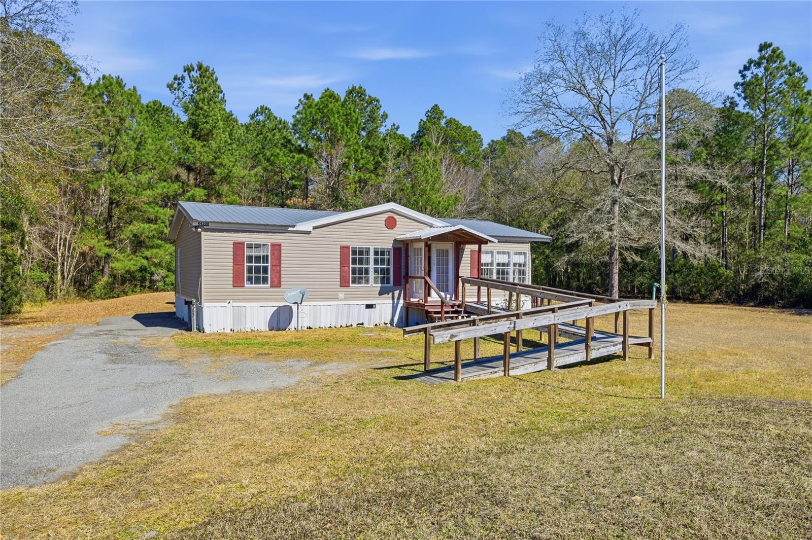 Details for 44326 Woodland Circle, CALLAHAN, FL 32011