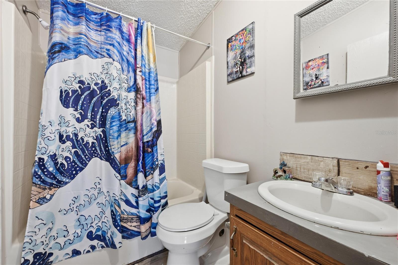 Image 15 of 28 For 44326 Woodland Circle