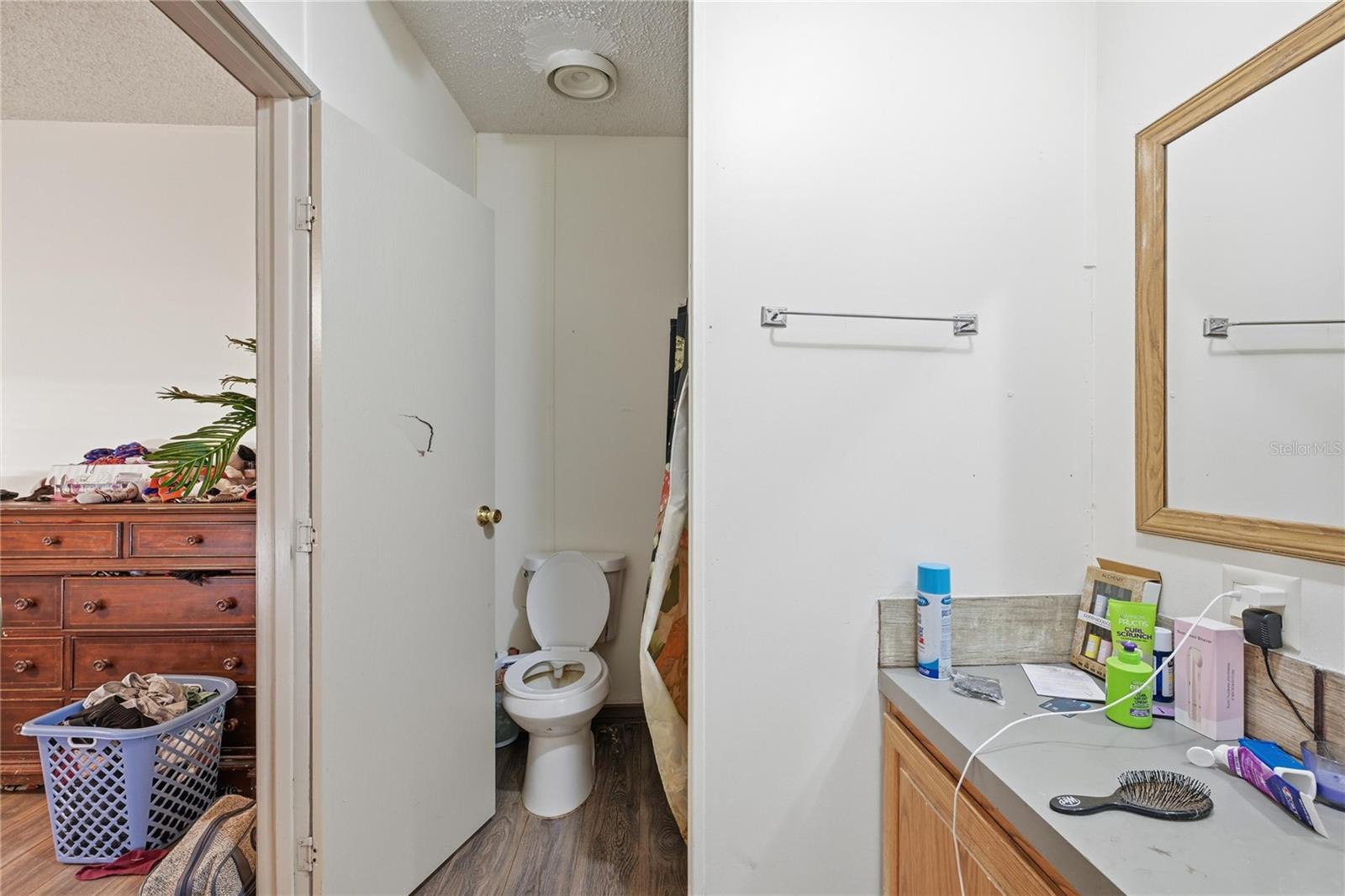 Image 25 of 28 For 44326 Woodland Circle