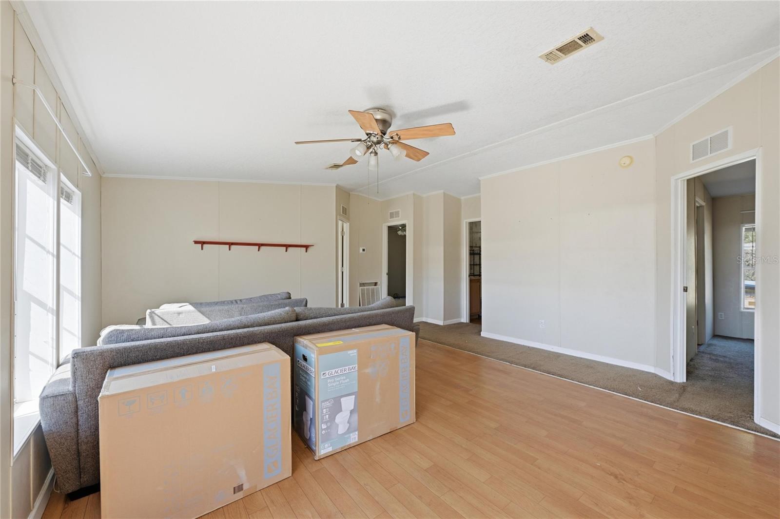 Image 7 of 28 For 44326 Woodland Circle