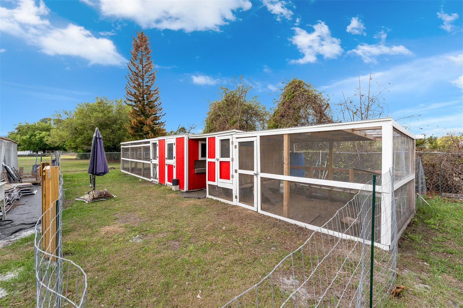 Image 42 of 47 For 8704 Benoit Avenue