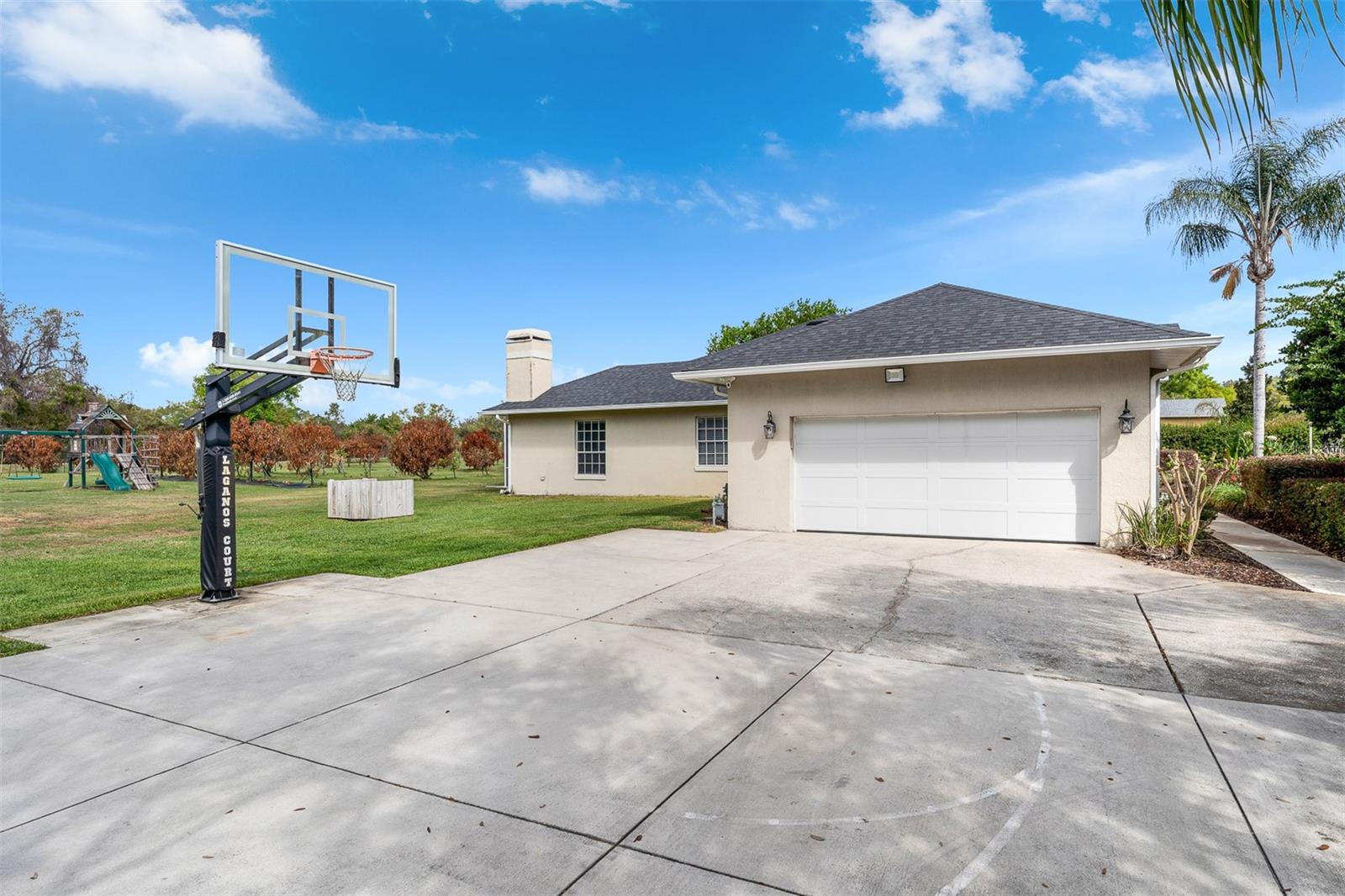 Image 44 of 47 For 8704 Benoit Avenue