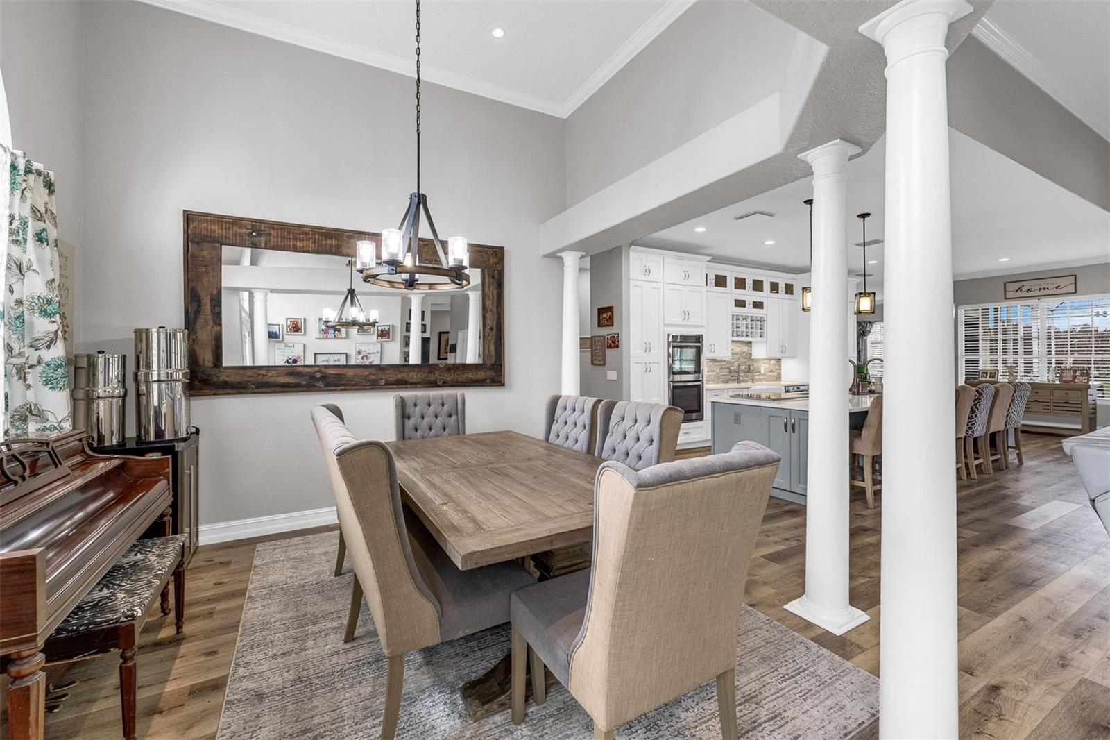 Image 5 of 47 For 8704 Benoit Avenue