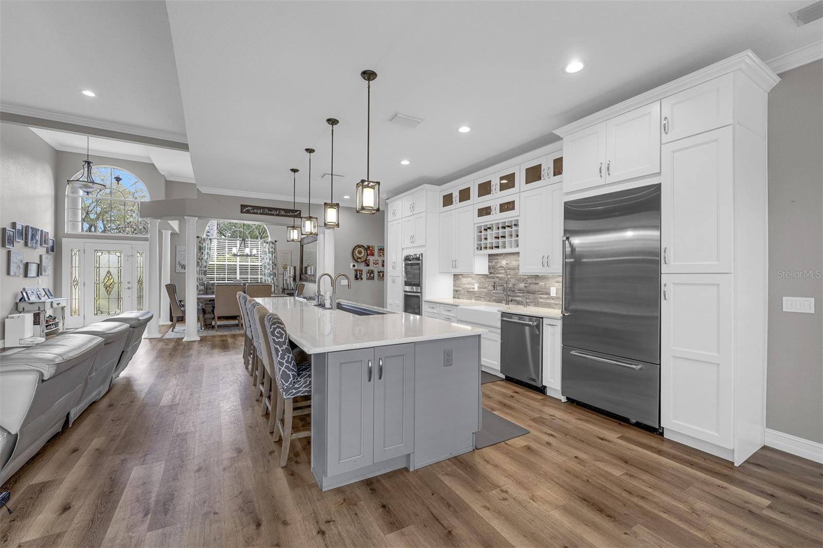 Image 8 of 47 For 8704 Benoit Avenue