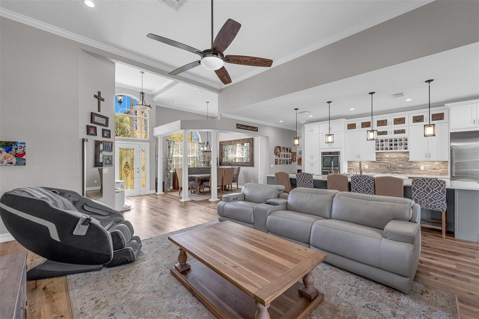 Image 9 of 47 For 8704 Benoit Avenue